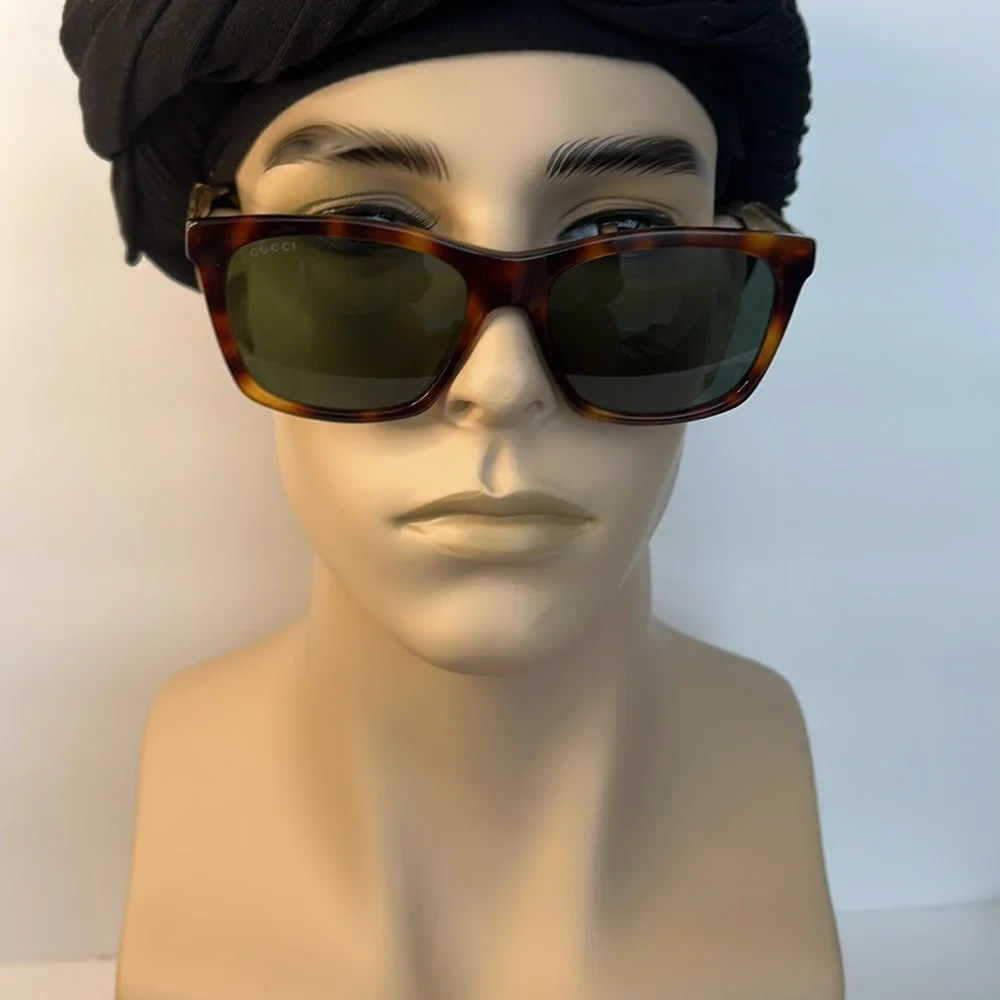 New Authentic- Gucci GG0558S 003 56 Men's Sunglasses